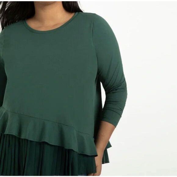 Eloquii Long Sleeve Pleated Hem Tee - Size 18/20 - Green - Picture 1 of 9